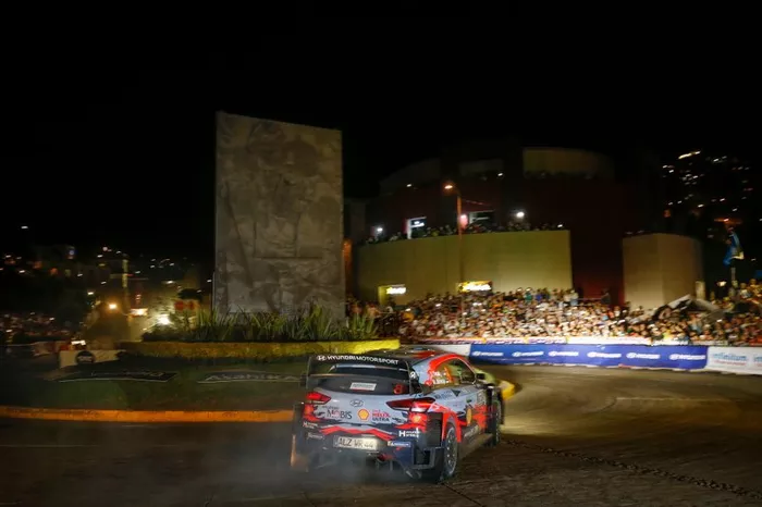 Ott Tänak, Martin Järveoja, Hyundai Motorsport Hyundai i20 Coupe WRC