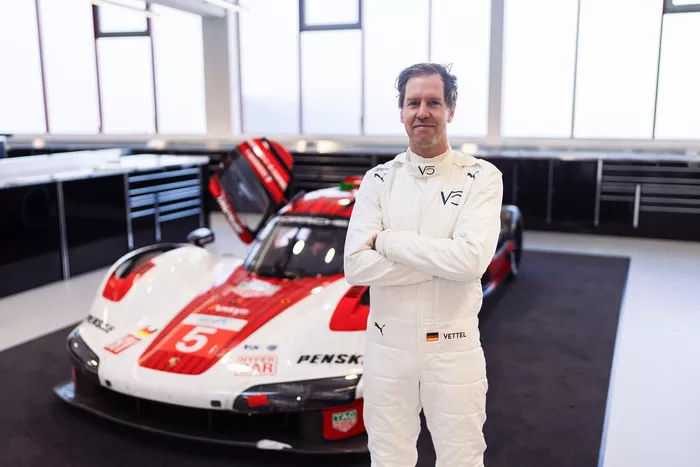 Sebastian Vettel prueba el Porsche 963