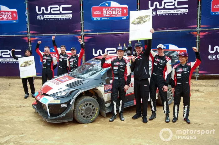 Podio: Elfyn Evans, Scott Martin, Toyota Gazoo Racing WRT Toyota GR Yaris Rally1, Takamoto Katsuta, Aaron Johnston, Toyota Gazoo Racing WRT NG Toyota GR Yaris Rally1, Kalle Rovanperä, Jonne Halttunen, Toyota Gazoo Racing WRT Toyota GR Yaris Rally1, Jari-M