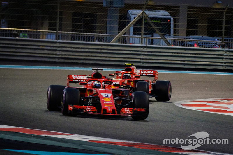 Sebastian Vettel, Ferrari SF71H leads Kimi Raikkonen, Ferrari SF71H 