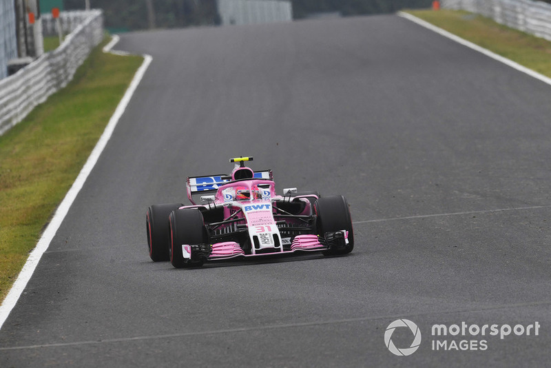 11. Эстебан Окон, Racing Point Force India F1 VJM11, 1'30.126 (штраф за игнорирование красных флагов в третьей тренировке)
