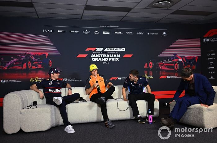 Max Verstappen, Red Bull Racing, Oscar Piastri, McLaren, Jack Doohan, Alpine en la rueda de prensa