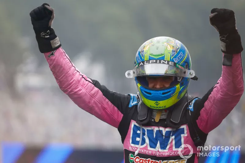 Esteban Ocon, Alpine F1 Team, 2ème position, fête au Parc Ferme 