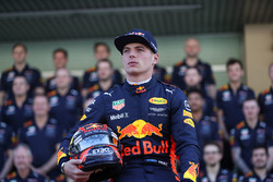 Max Verstappen, Red Bull Racing, Red Bull Racing takım resminde