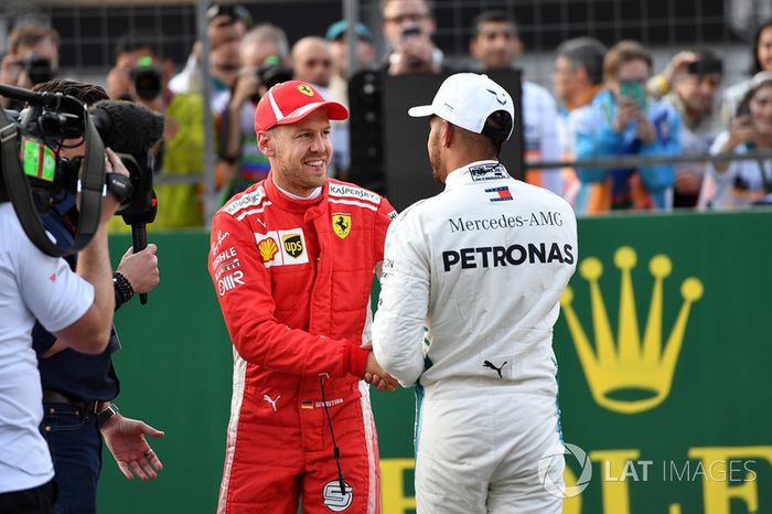 Sebastian Vettel, Ferrari y Lewis Hamilton, Mercedes-AMG F1