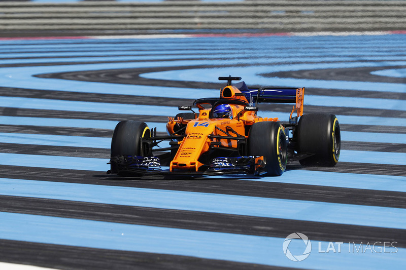 Fernando Alonso, McLaren MCL33, se sale