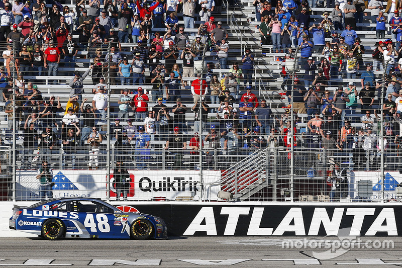 Race winner Jimmie Johnson, Hendrick Motorsports Chevrolet celebrates