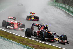 Carlos Sainz Jr., Scuderia Toro Rosso STR11