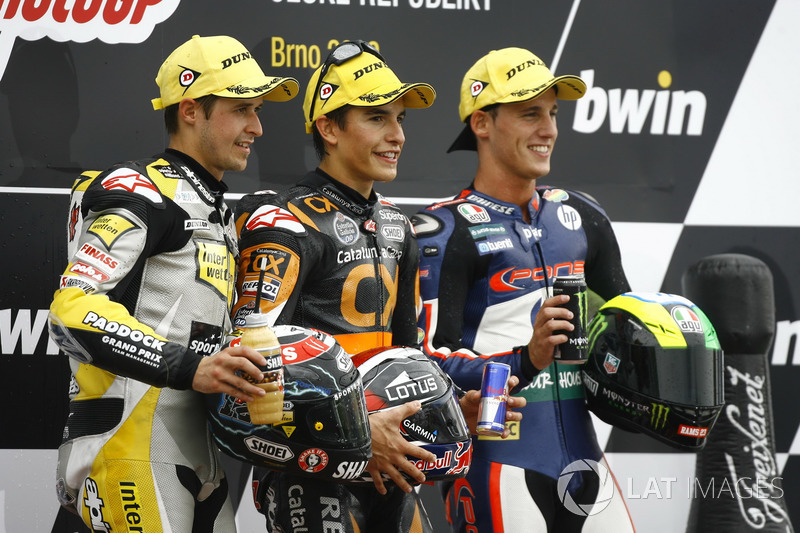 Podium: 1. Marc Marquez, 2. Tom Lüthi, 3. Pol Espargaro