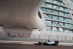 Льюїс Хемілтон, Mercedes AMG F1 W07 Hybrid