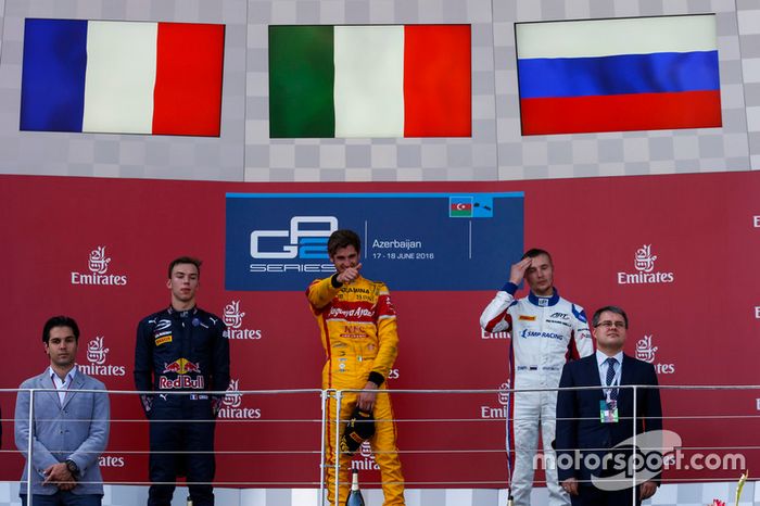 Podio: ganador de la carrera Antonio Giovinazzi, PREMA Racing, segundo lugar Pierre Gasly, PREMA Racing & tercer lugar Sergey Sirotkin, ART Grand Prix