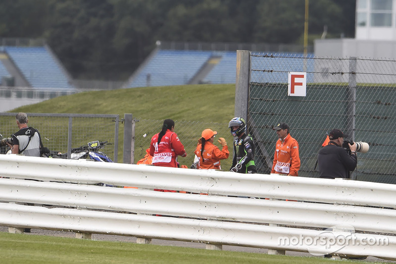 Alex Lowes, Tech 3 Yamaha, después de su caída
