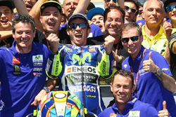 Ganador, Valentino Rossi, Yamaha Factory Racing celebra en el parc ferme