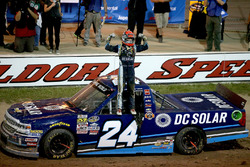 Ganador de la carrera Kyle Larson, GMS Racing Chevrolet