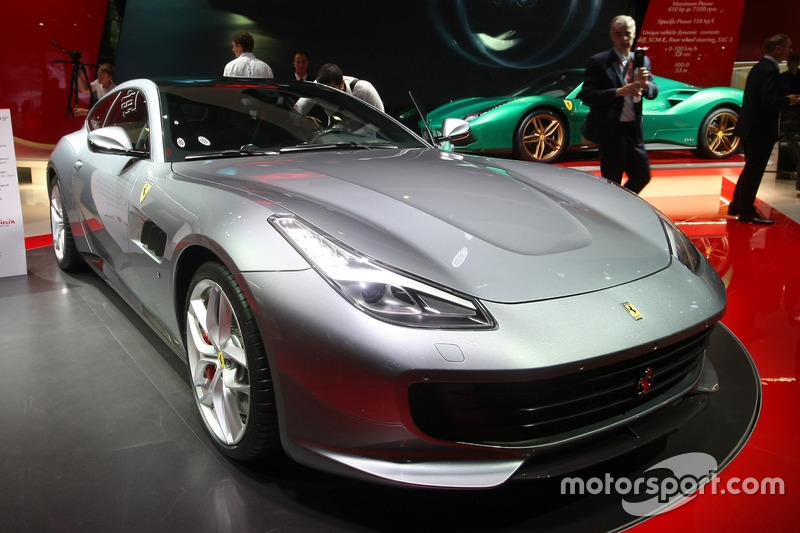 Ferrari GTC4LussoT 2016