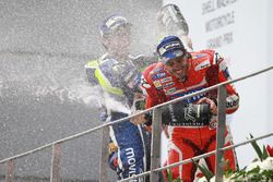 Podio: ganador de la carrera Andrea Dovizioso, Ducati Team