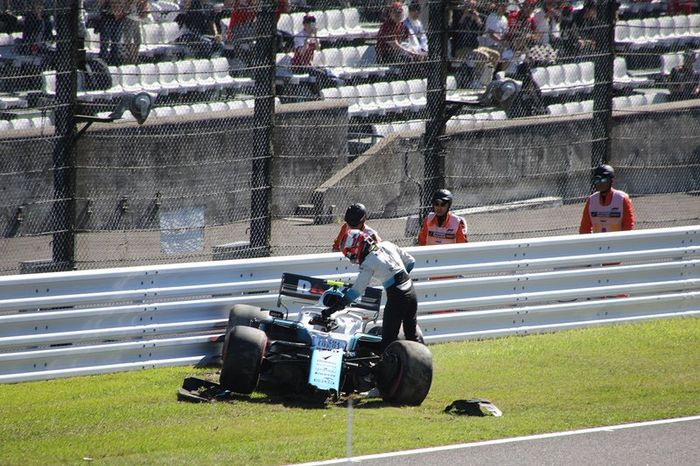 Choque de Robert Kubica, Williams FW42
