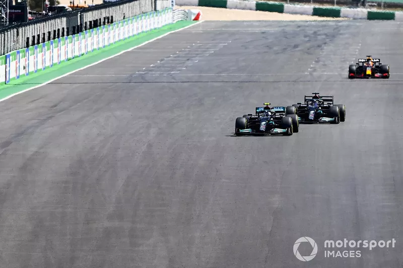Lewis Hamilton, Mercedes W12, lotta con Valtteri Bottas, Mercedes W12