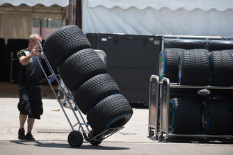 Pirelli tyres