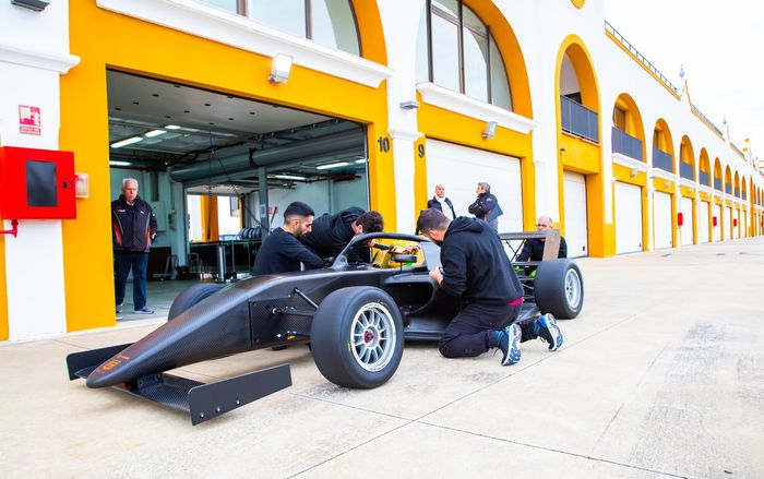 Test del TC Racing de F4 en Monteblanco