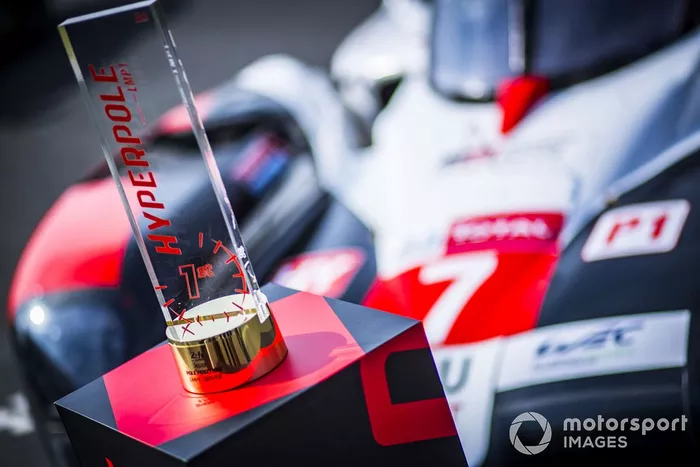 Trofeo de la Hyperpole para el #7 Toyota Gazoo Racing Toyota TS050