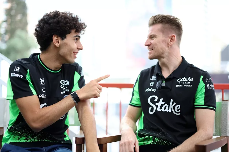 Nico Hulkenberg, Sauber, Gabriel Bortoleto, Sauber