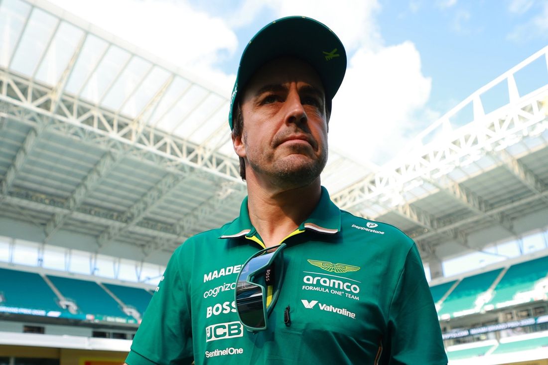 Fernando Alonso, Aston Martin Racing