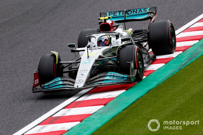 Lewis Hamilton, Mercedes W13