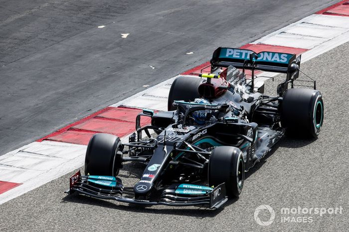 18. Valtteri Bottas, Mercedes W12: 150 vueltas (811,8 km)