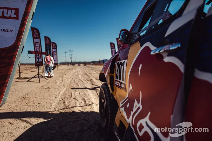 #301 Toyota Gazoo Racing: Nasser Al-Attiyah, Matthieu Baumel