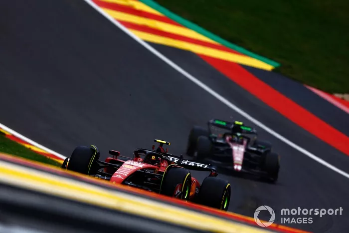 Carlos Sainz, Ferrari SF-23, Zhou Guanyu, Alfa Romeo C43