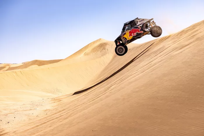 #319 Red Bull Off-Road Junior Team Taurus : Goncalo Guerreiro, Cadu Sachs