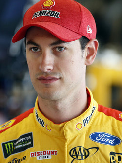 Joey Logano, Team Penske, Ford Fusion Shell Pennzoil