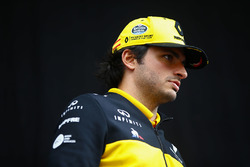 Карлос Сайнс-мол., Renault Sport F1 Team