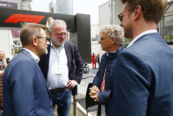 Hermann Tilke ve Danimarkalı politikacı Helge Sander ve Lars Seier Christensen, CEO, Seier Capital
