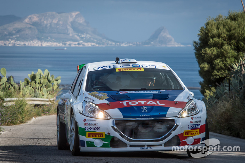 Paolo Andreucci, Anna Andreussi, Peugeot 208 T16 R5, Peugeot Sport Italia