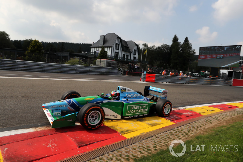 Mick Schumacher au volant de la Benetton B194-5