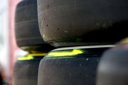 Pirelli tyres