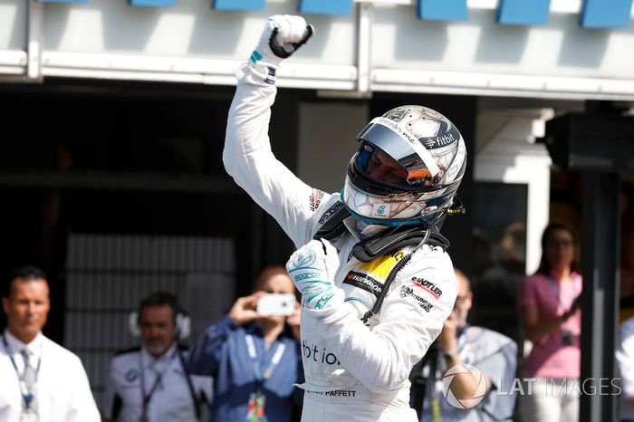 Ganador de la carrera Gary Paffett Mercedes-AMG Team HWA, Mercedes-AMG C63 DTM