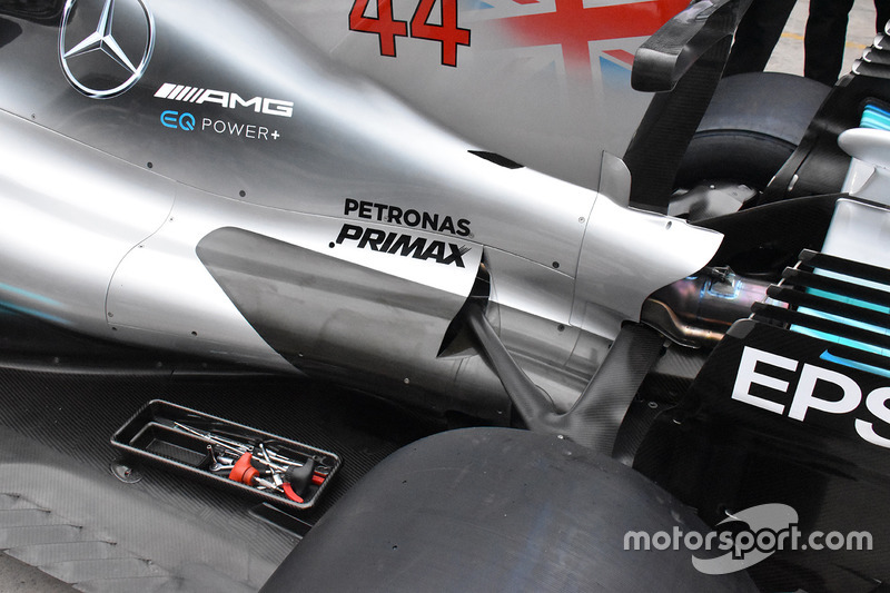 Mercedes-Benz F1 W08 rear