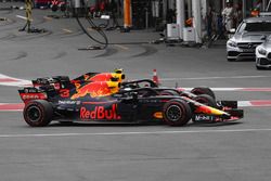 Daniel Ricciardo, Red Bull Racing RB14 lotta con Max Verstappen, Red Bull Racing RB14