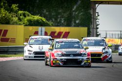 Rob Huff, Sébastien Loeb Racing Volkswagen Golf GTI TCR