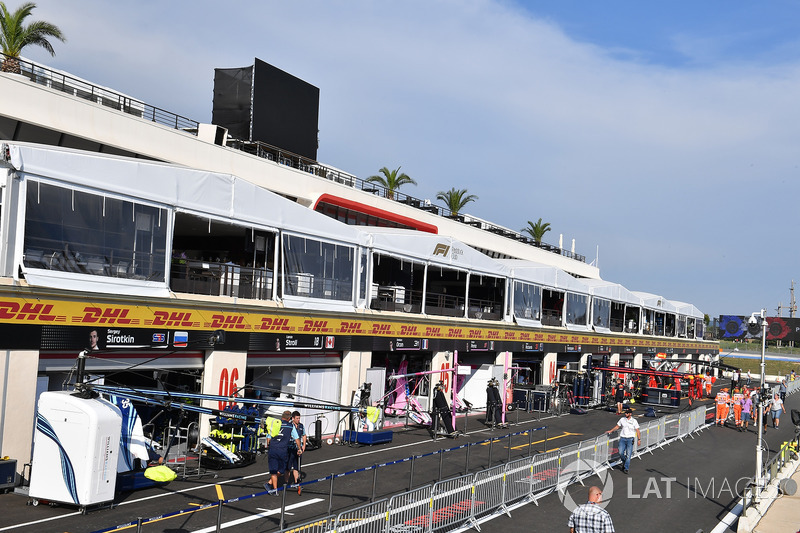 Pit lane