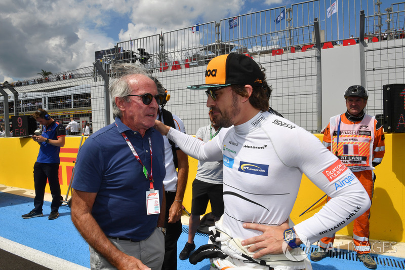 Fernando Alonso, McLaren and Jacques Laffitte, on the grid