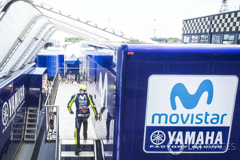 Valentino Rossi, Yamaha Factory Racing