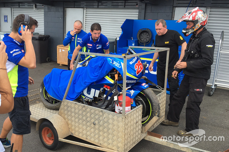 Accidente de  Maverick Viñales, Team Suzuki MotoGP