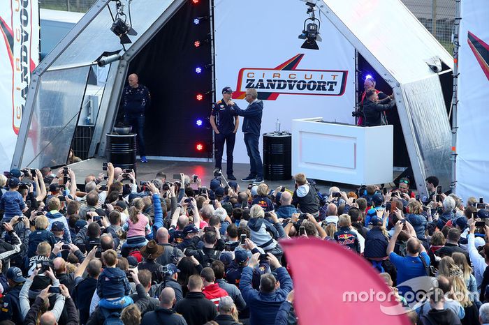 Max Verstappen, Red Bull Racing