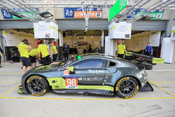 #98 Aston Martin Racing Aston Martin Vantage: Paul Dalla Lana, Pedro Lamy, Mathias Lauda