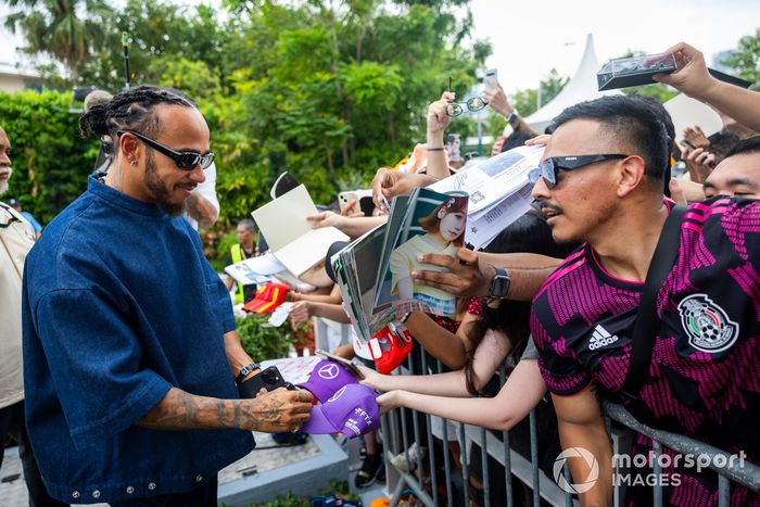 Lewis Hamilton, Equipo Mercedes-AMG F1