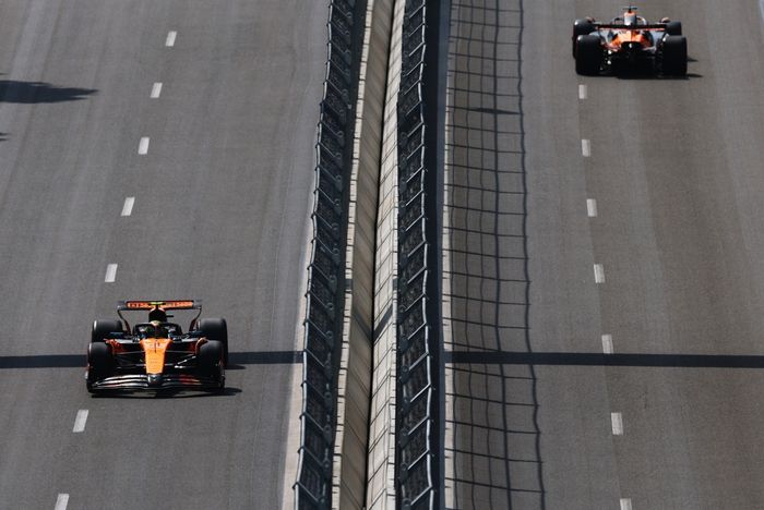 Lando Norris, McLaren, Oscar Piastri